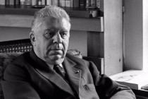 Eugenio Montale. «Италия» атты саябақта