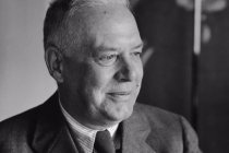 Gül Bilge Han: Stevens’ Wartime Inaesthetics